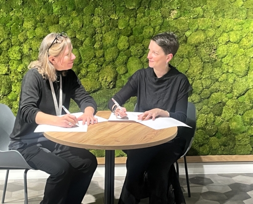 Richmond University London signs memorandum of understanding with ArtsEd for arts programmes